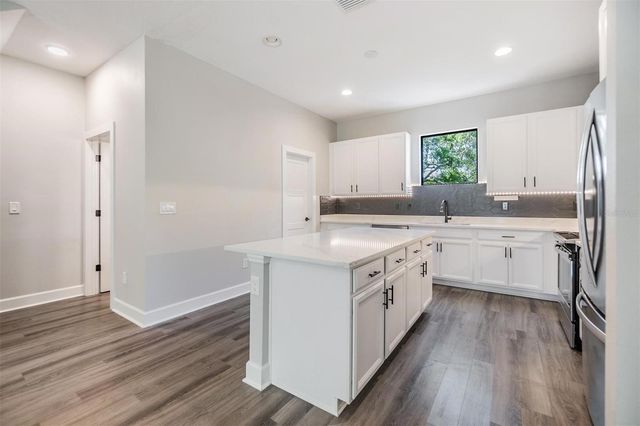 1302 W CARMEN STREET 1, Tampa, FL 33606