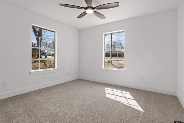 3456 Meadowdale, Flint, TX 75762