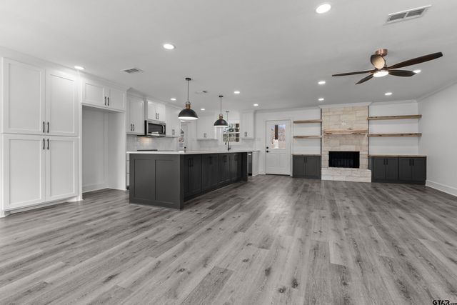 3456 Meadowdale, Flint, TX 75762