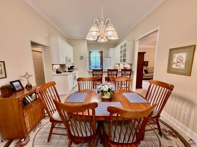 605 Victoria Circle, Warner Robins, GA 31088