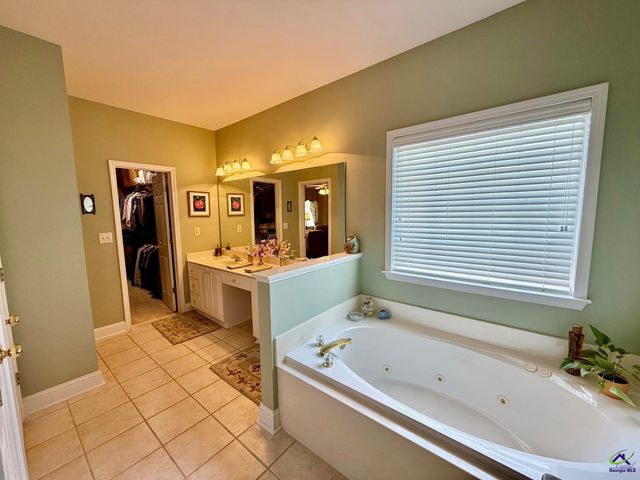 605 Victoria Circle, Warner Robins, GA 31088