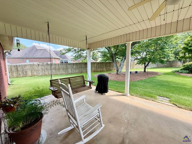 605 Victoria Circle, Warner Robins, GA 31088