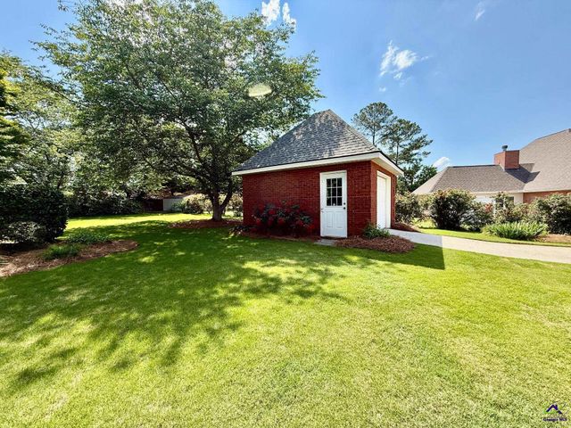 605 Victoria Circle, Warner Robins, GA 31088