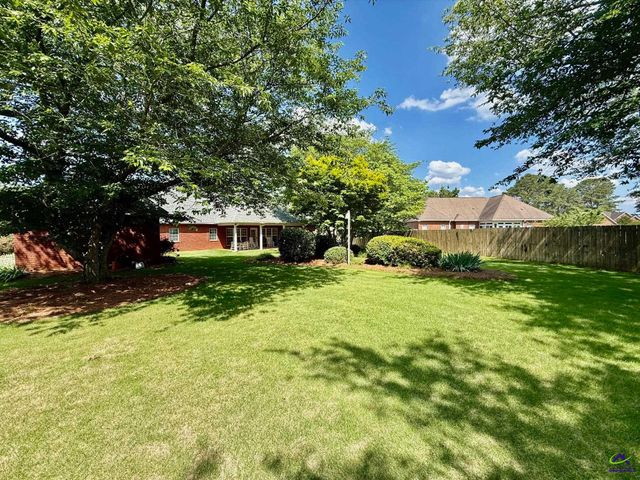 605 Victoria Circle, Warner Robins, GA 31088