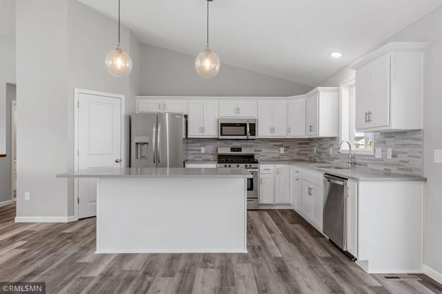 17401 63rd Street NE, Otsego, MN 55330
