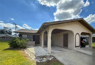 322 BRIARWOOD ROAD B, Venice, FL 34293