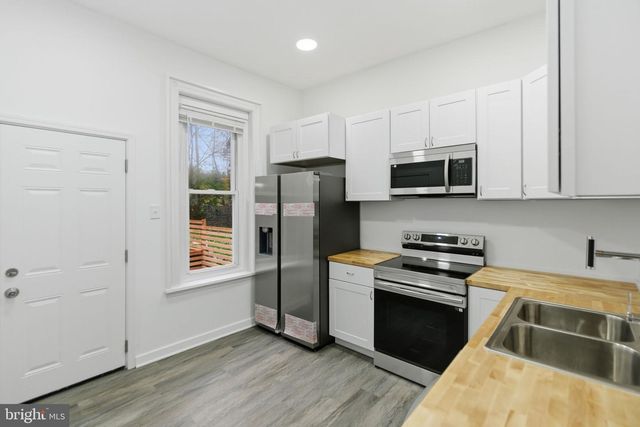 216 W PENN ST, Philadelphia, PA 19144