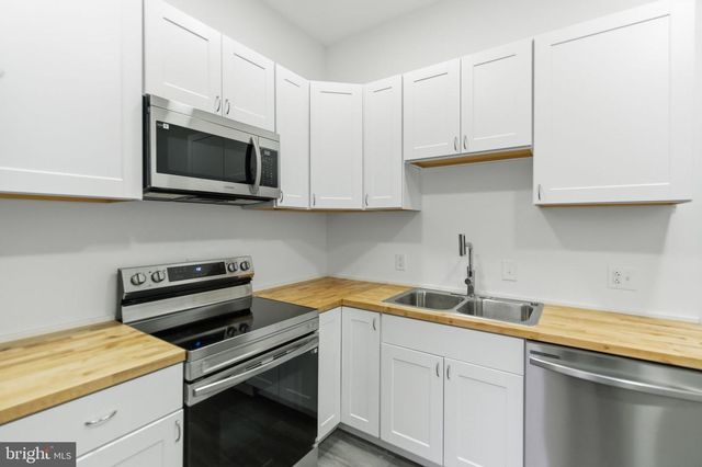 216 W PENN ST, Philadelphia, PA 19144