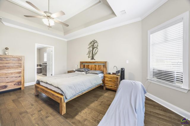 504 Falls Drive, Bonaire, GA 31005