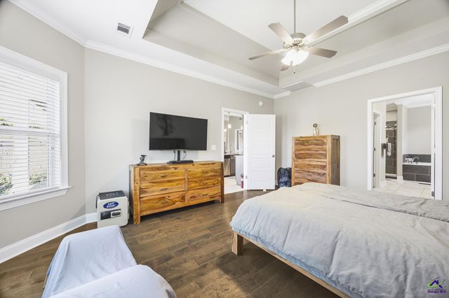 504 Falls Drive, Bonaire, GA 31005