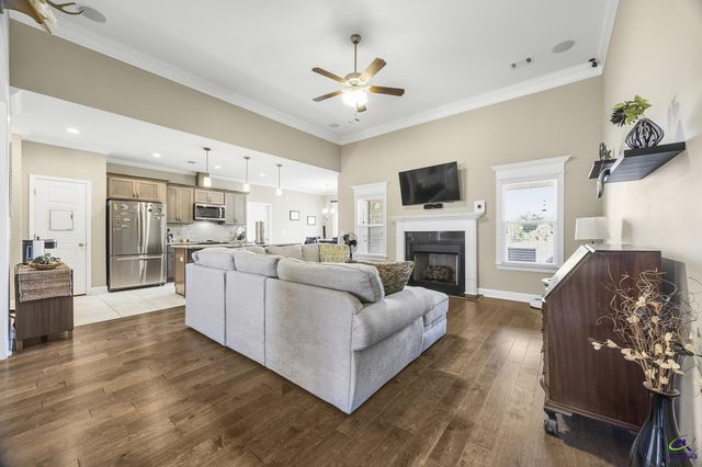 504 Falls Drive, Bonaire, GA 31005