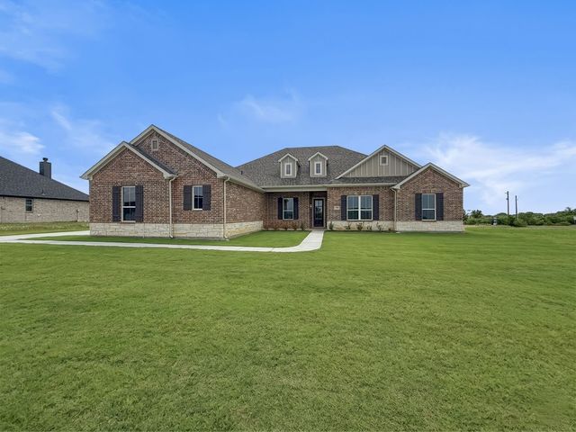 208 Slimp Bluff, Azle, TX 76020