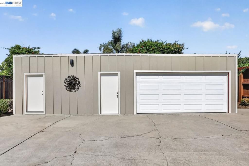 Image 29 of property listing at 20843 Chester St, Castro Valley, CA 94546