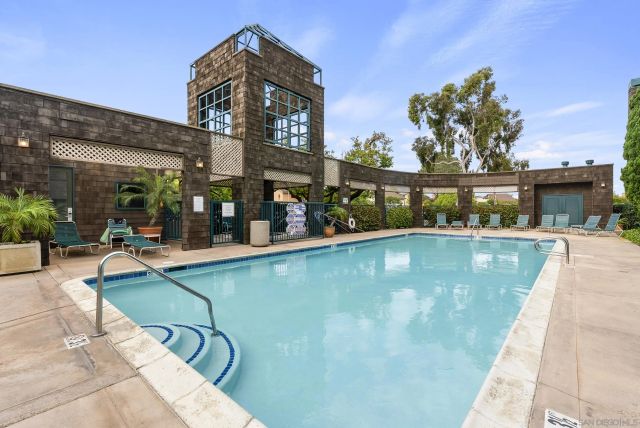4435 Nobel Dr 11, San Diego, CA 92122