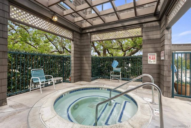 4435 Nobel Dr 11, San Diego, CA 92122