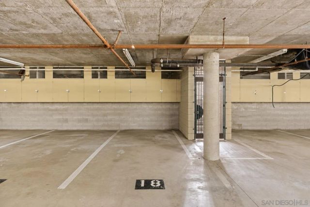 4435 Nobel Dr 11, San Diego, CA 92122
