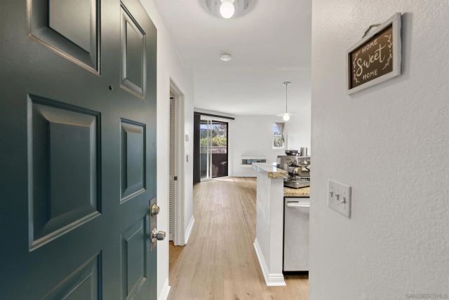 4435 Nobel Dr 11, San Diego, CA 92122