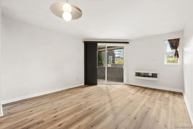 4435 Nobel Dr 11, San Diego, CA 92122