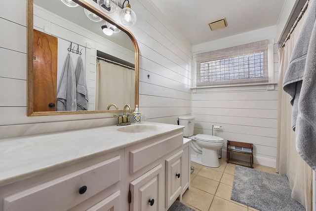 139 Camp Run Rd, Lancaster Twp, PA 16037