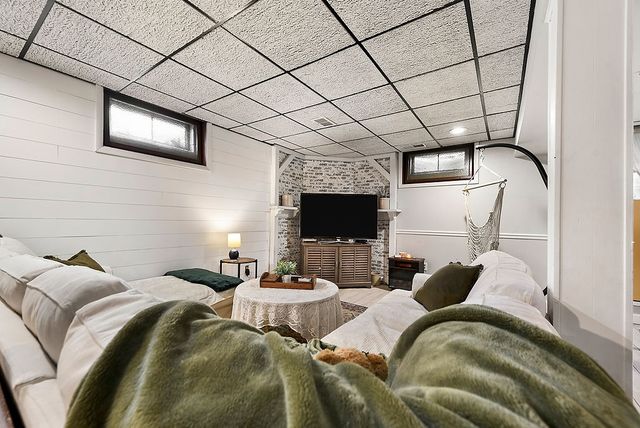 139 Camp Run Rd, Lancaster Twp, PA 16037