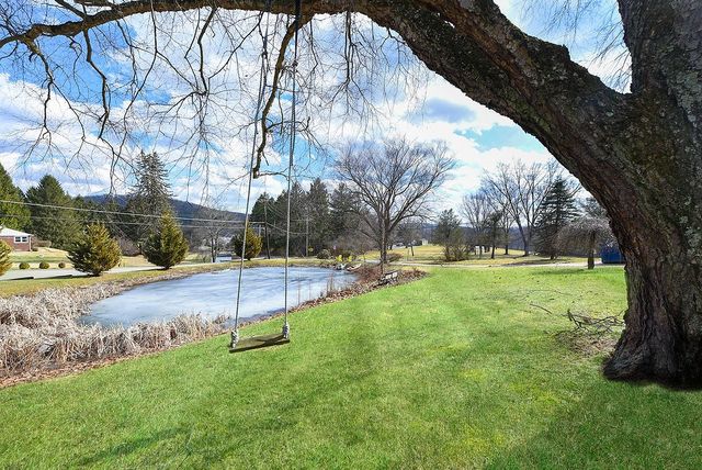 139 Camp Run Rd, Lancaster Twp, PA 16037