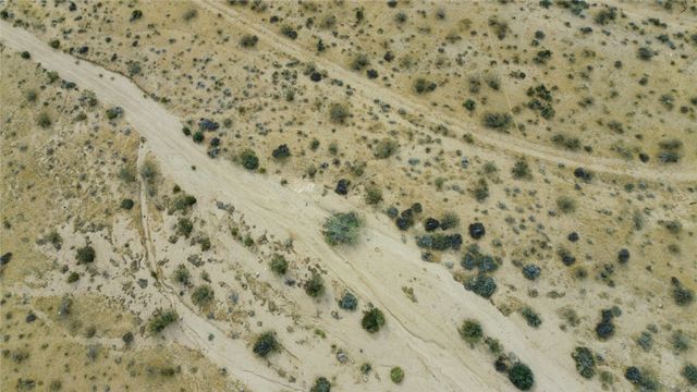 0 Acoma, Landers, CA 92285