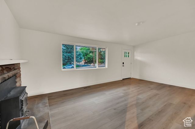 360 E 400 N, Centerville, UT 84014