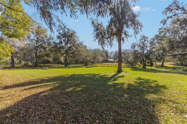 12270 NW 83RD LANE, Ocala, FL 34482
