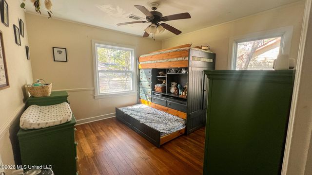 632 Woodbury Road, Jackson, MS 39206