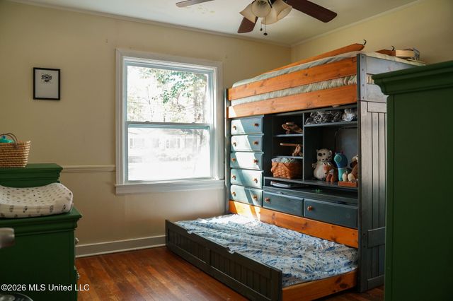 632 Woodbury Road, Jackson, MS 39206