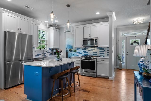10 Golden Apple Trail, Mauldin, SC 29662