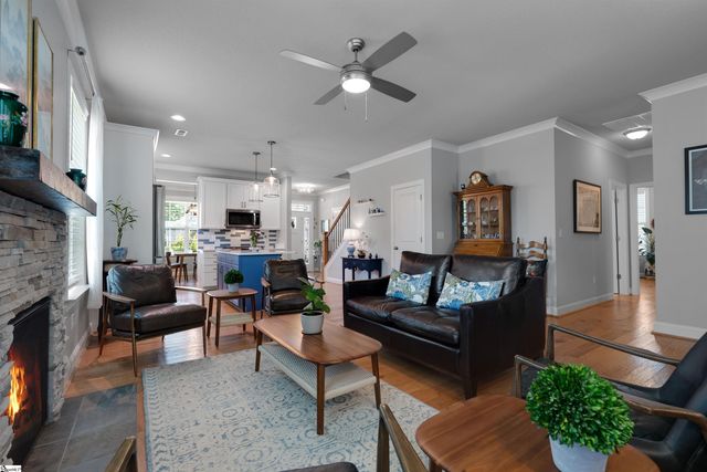 10 Golden Apple Trail, Mauldin, SC 29662