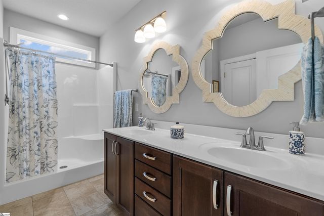 10 Golden Apple Trail, Mauldin, SC 29662