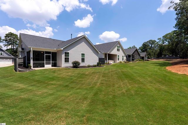 10 Golden Apple Trail, Mauldin, SC 29662