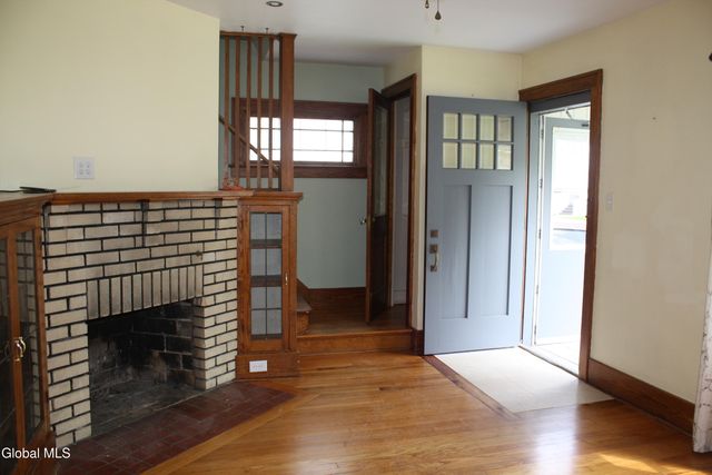 140 6th Street, Scotia, NY 12302