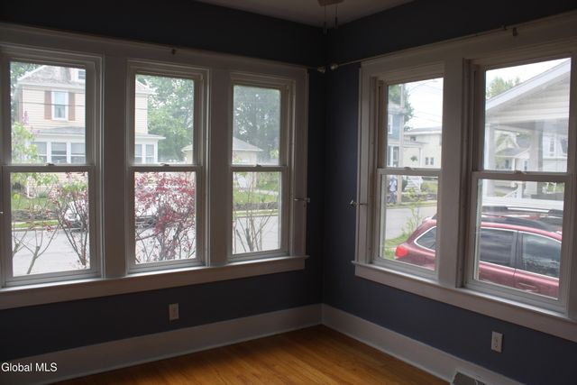 140 6th Street, Scotia, NY 12302
