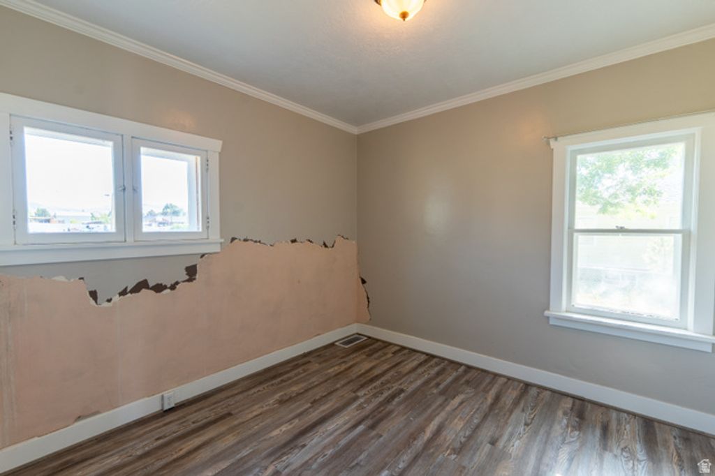 Image 7 of property listing at 460 W CENTER ST, Fountain Green, UT 84632
