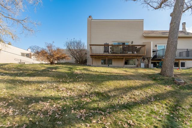 5616 N Innsbruck Court, Fridley, MN 55432