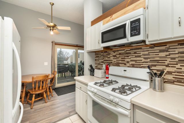 5616 N Innsbruck Court, Fridley, MN 55432