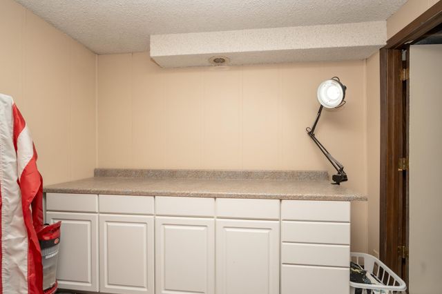 5616 N Innsbruck Court, Fridley, MN 55432