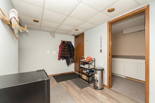 5616 N Innsbruck Court, Fridley, MN 55432