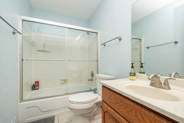 5616 N Innsbruck Court, Fridley, MN 55432