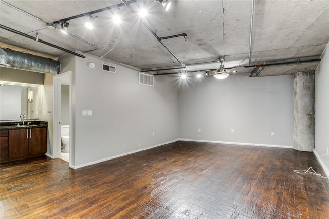 3110 Thomas Avenue 517, Dallas, TX 75204