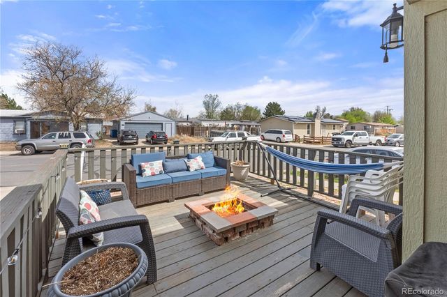 107 Willow Drive, Lochbuie, CO 80603