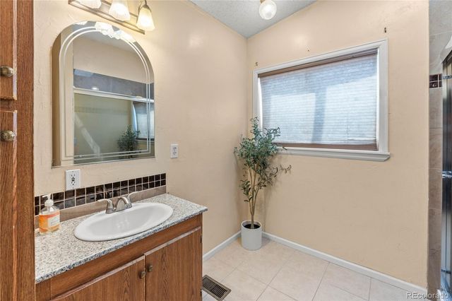 107 Willow Drive, Lochbuie, CO 80603