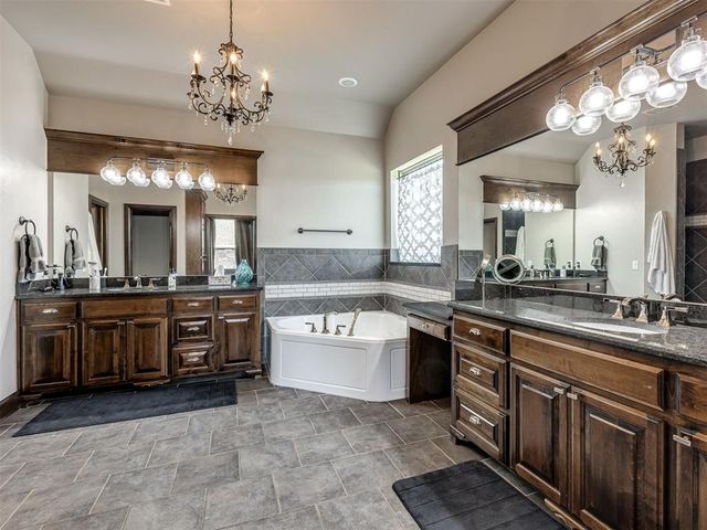 3300 Hollister Trail, Norman, OK 73071