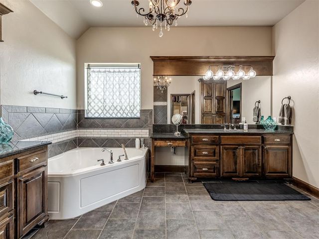 3300 Hollister Trail, Norman, OK 73071