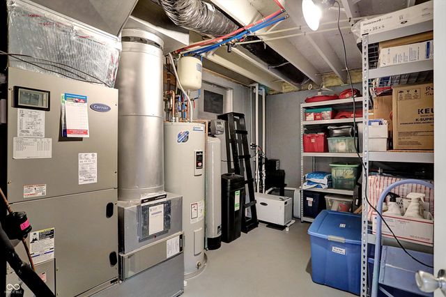 11008 Stratford Way, Fishers, IN 46038