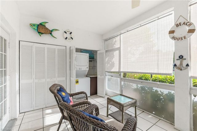 8161 Twelve Oaks CIR 512, Naples, FL 34113