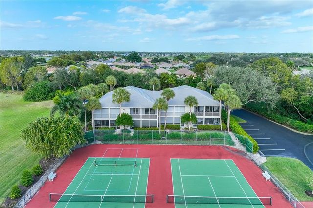 8161 Twelve Oaks CIR 512, Naples, FL 34113